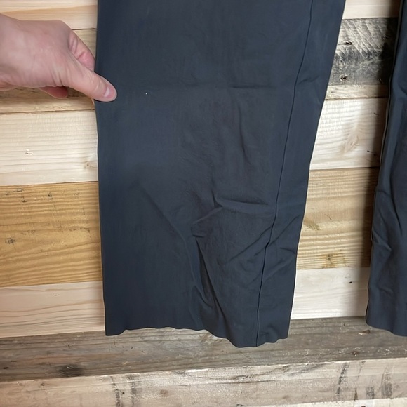 Eddie Bauer size 4 Gray Low-rise Slightly Curvy Fit Super Stretchy Dress Trouser - Picture 5 of 13